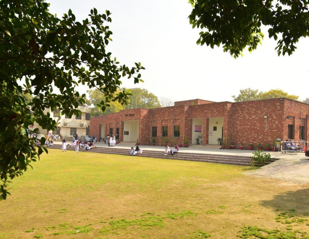 Government Graduate College for Women Gulberg Lahore
